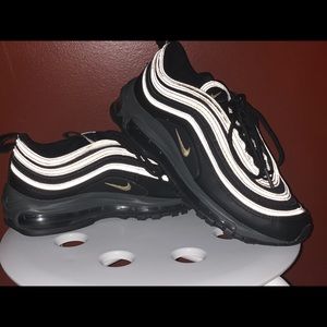 Women’s Air Max 97